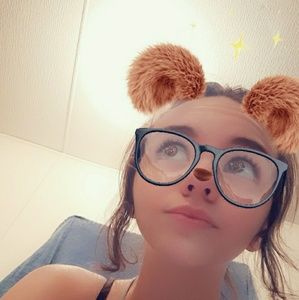 Meet your Posher, Brook